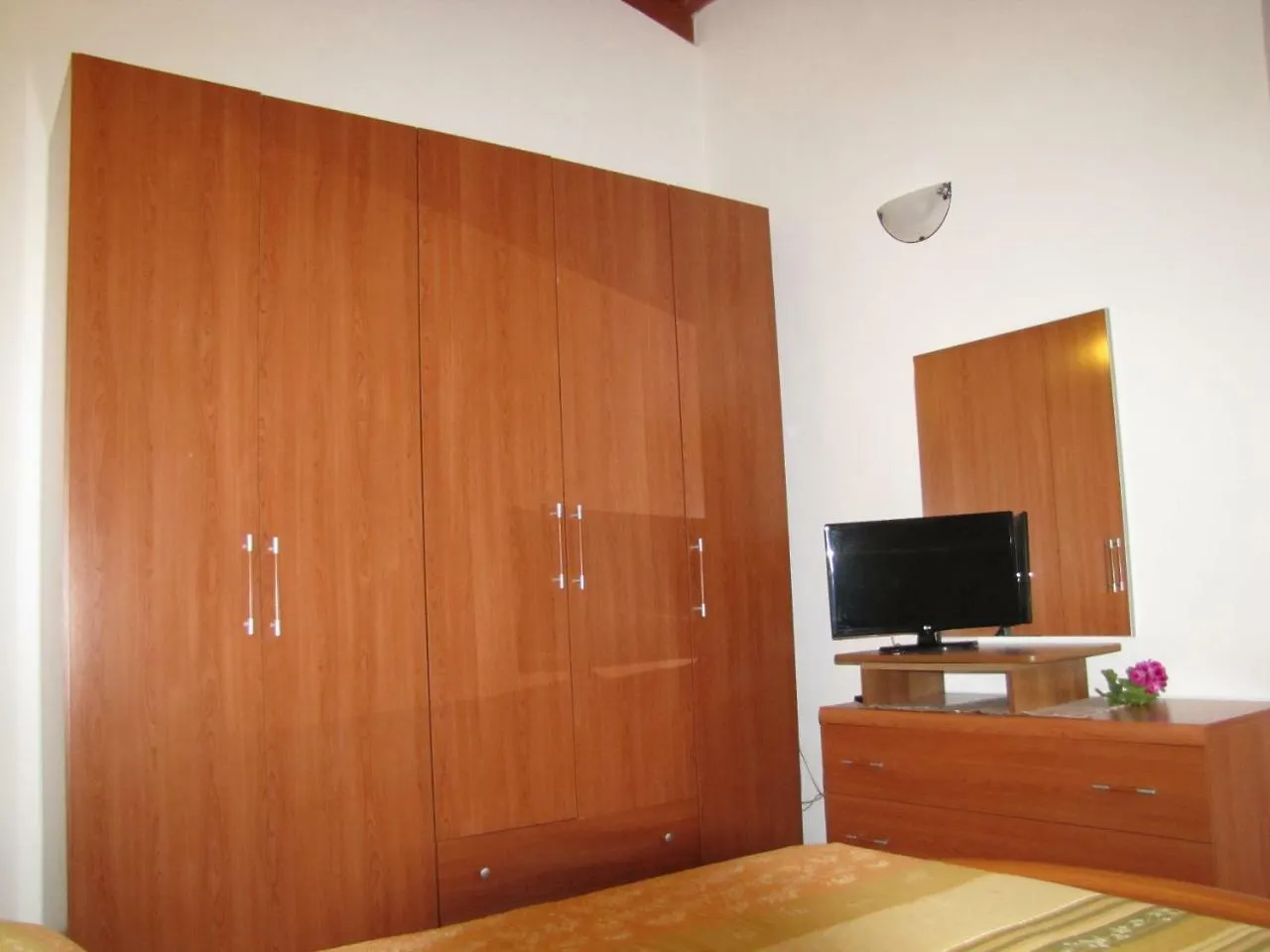 B&B Monte Gruttas Camisa